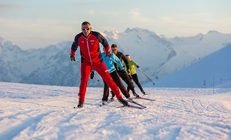 Ski School Les Gets | Ski & Snowboard Lessons | esf UK